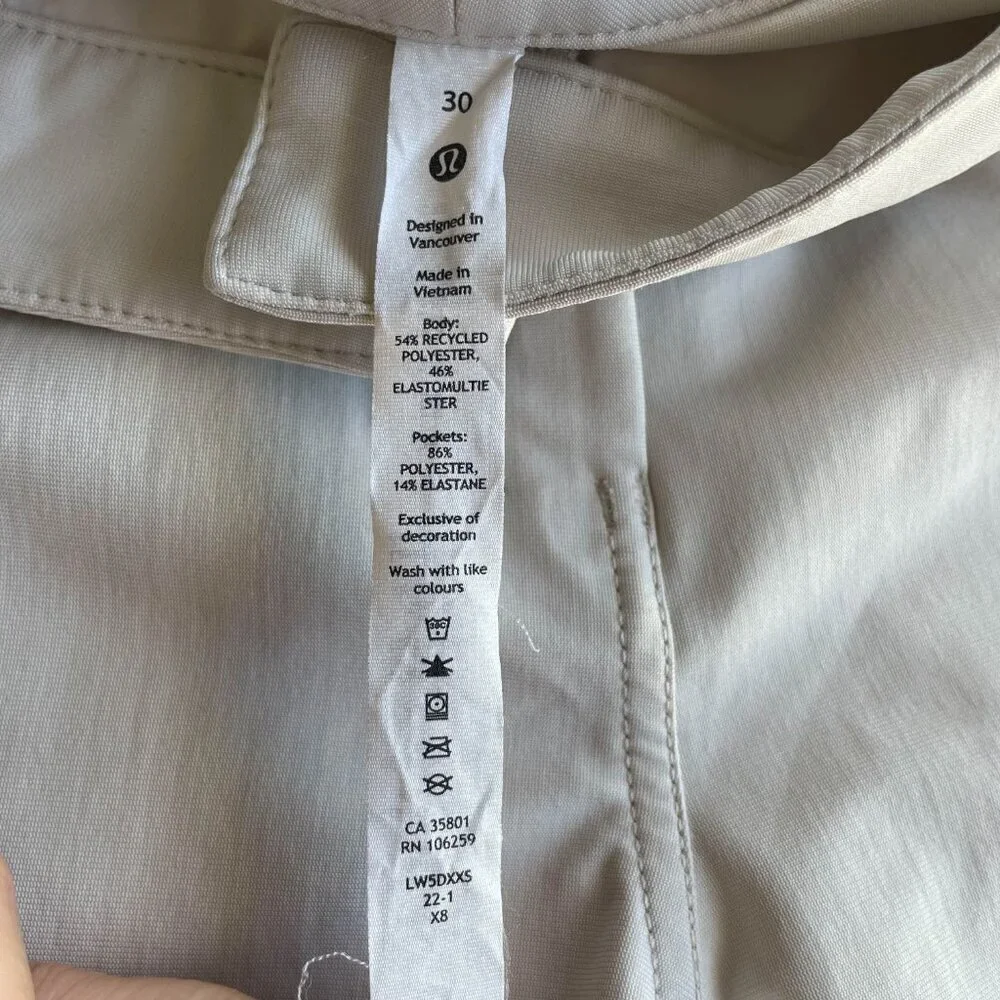 lululemon athletica ***smoke free